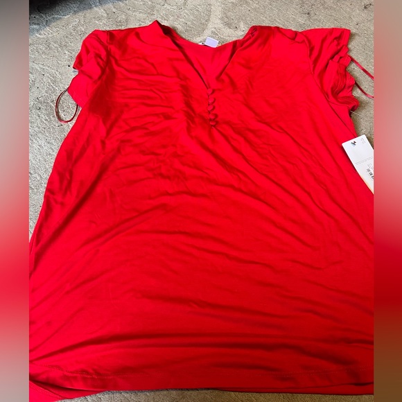 NWT Top - Picture 5 of 9